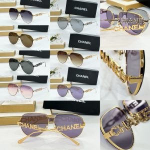 Chanel* Eyewear SIZE: 62-14-142