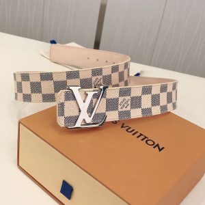 Classic Silver Buckle White Plaid Men's Belt