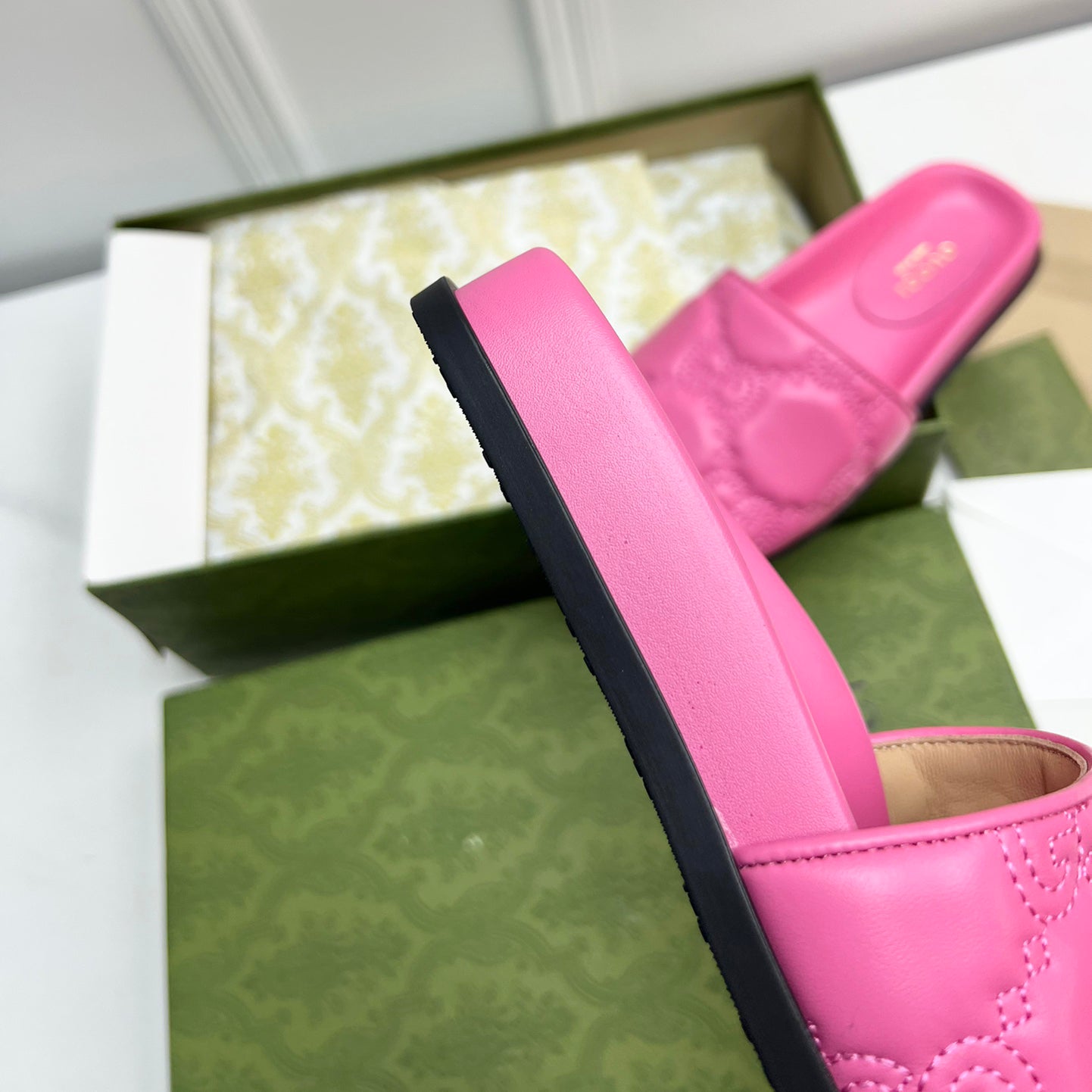 Trendy Embossed Flat Slippers - Image 12