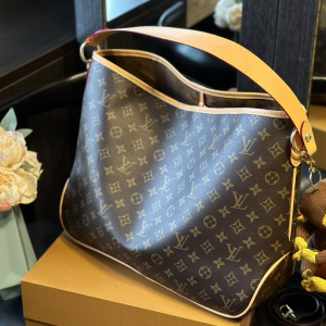 Louis new arrival vivian tote bag size: 36cm