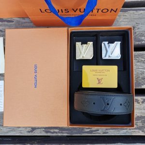 Dioruble Buckle Embossed Men's Belt