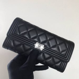 Chanel A80286 10.5X19X3cm wallet