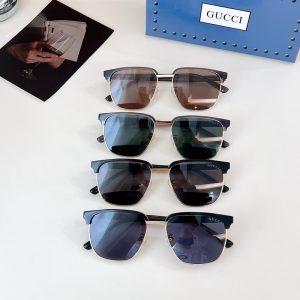 Gucci* Eyewear SIZE: 56-17-148