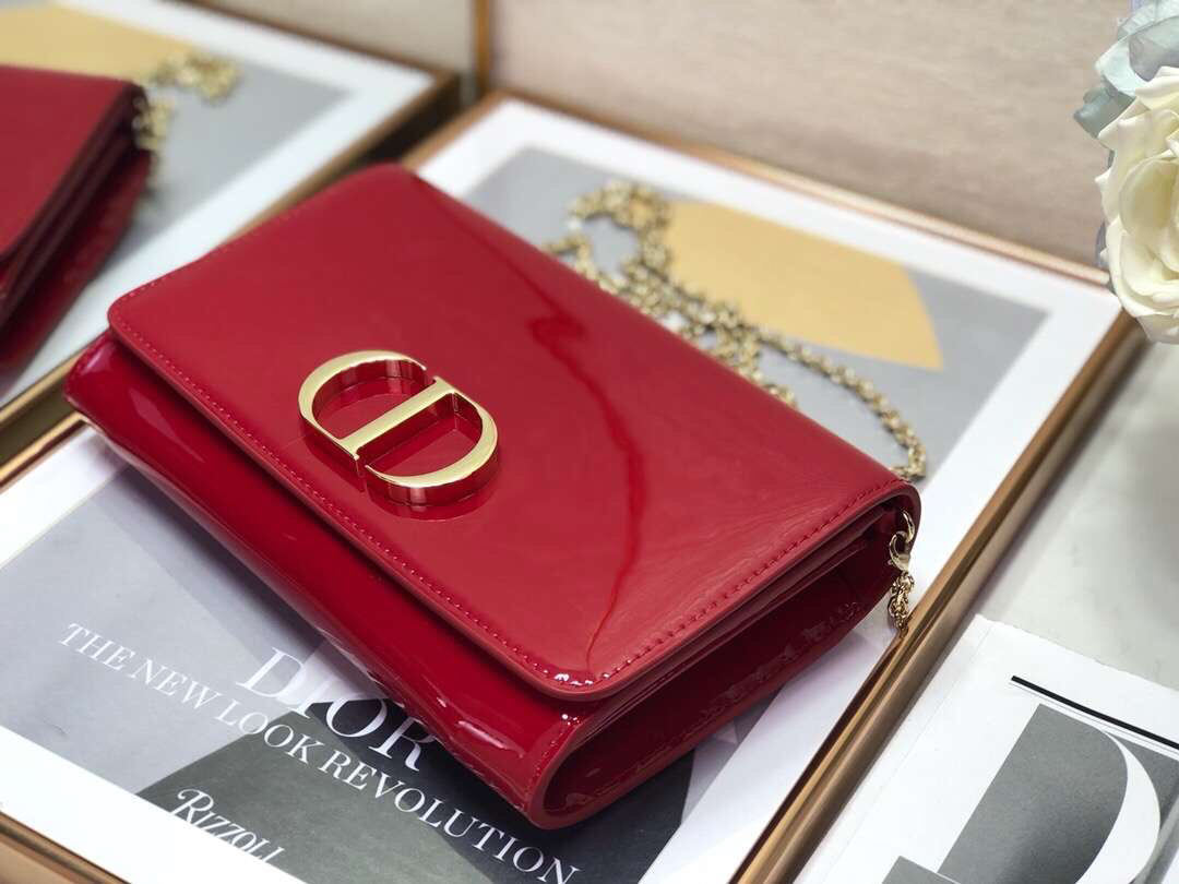 Dior 30 Montaigne Wallet On Chain In Red Patent Calfskin - Image 4