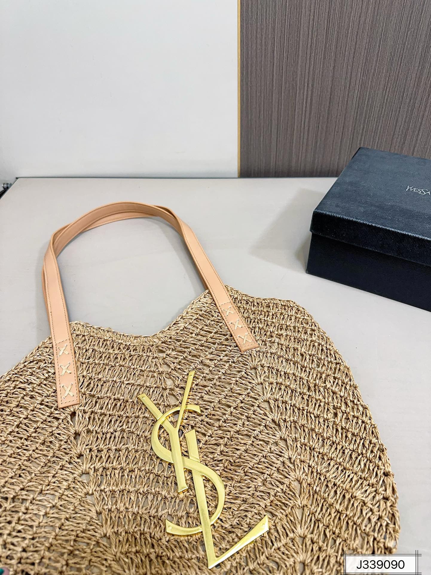 Yves Saint Laurent (YSL)Louis Vuitton (LV) SAINT LAURENT Vacation Casual Raffia Woven Tote Bag 35x32cm - Image 7