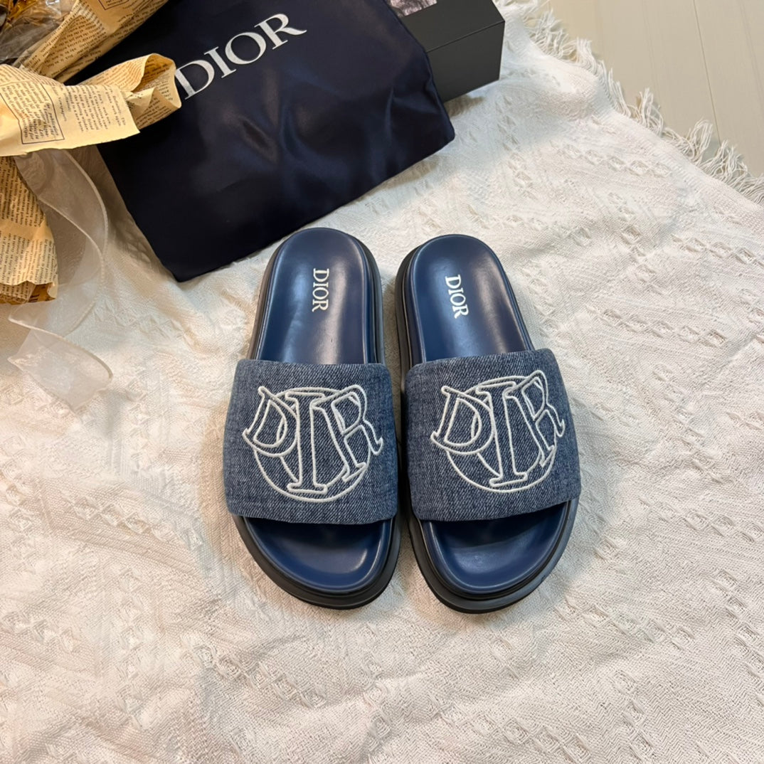 Aqua Sandals - Image 2