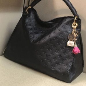 Lo vu messenger bag with long shoulder strap