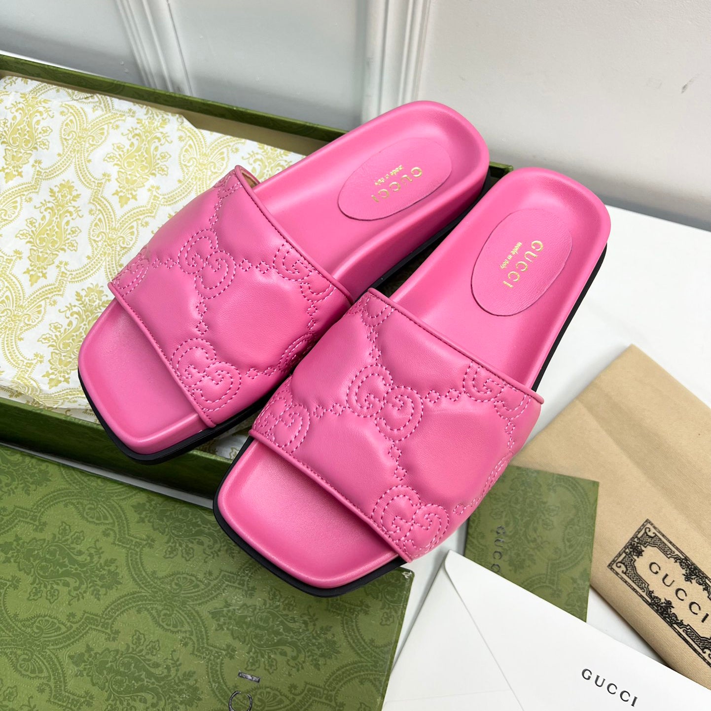 Trendy Embossed Flat Slippers - Image 8
