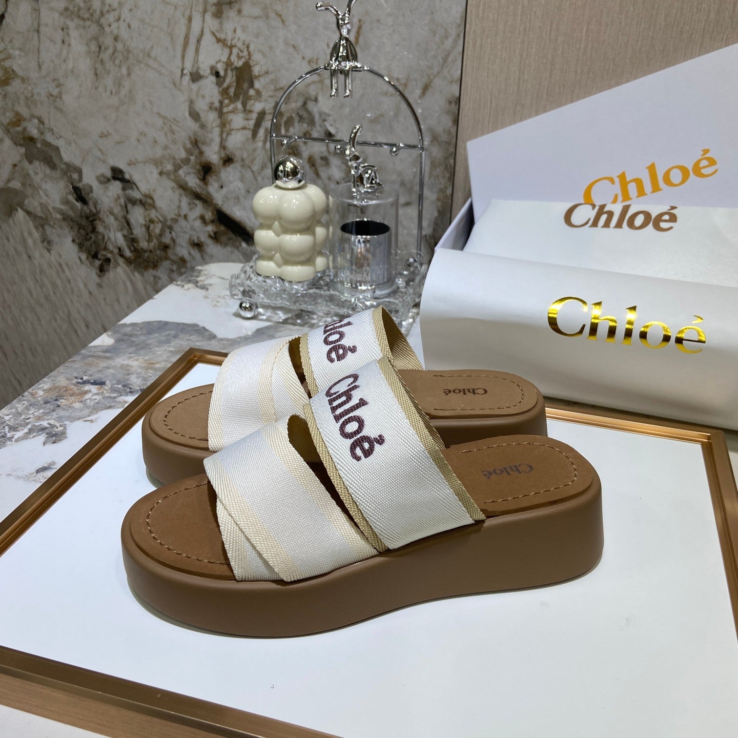 Embroidery Woven Belt Thick Bottom Sandals - Image 10