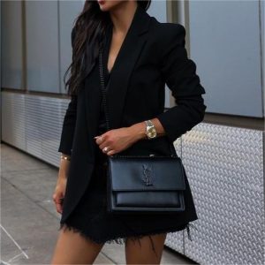 Saint Laurent Sunset Medium Monogram Yves Saint Laurent (YSL)Louis Vuitton (LV) Crossbody Bag