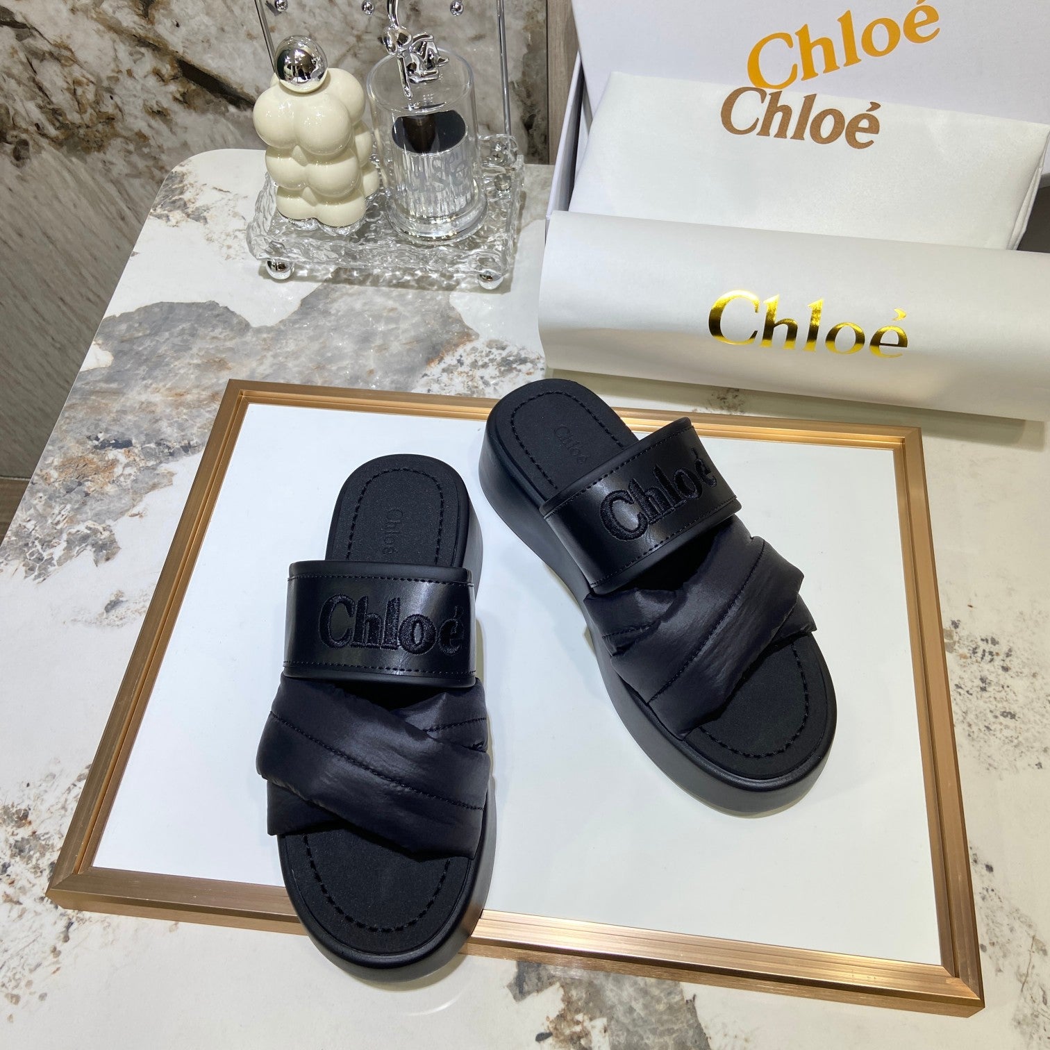 Embroidery Woven Belt Thick Bottom Sandals - Image 4