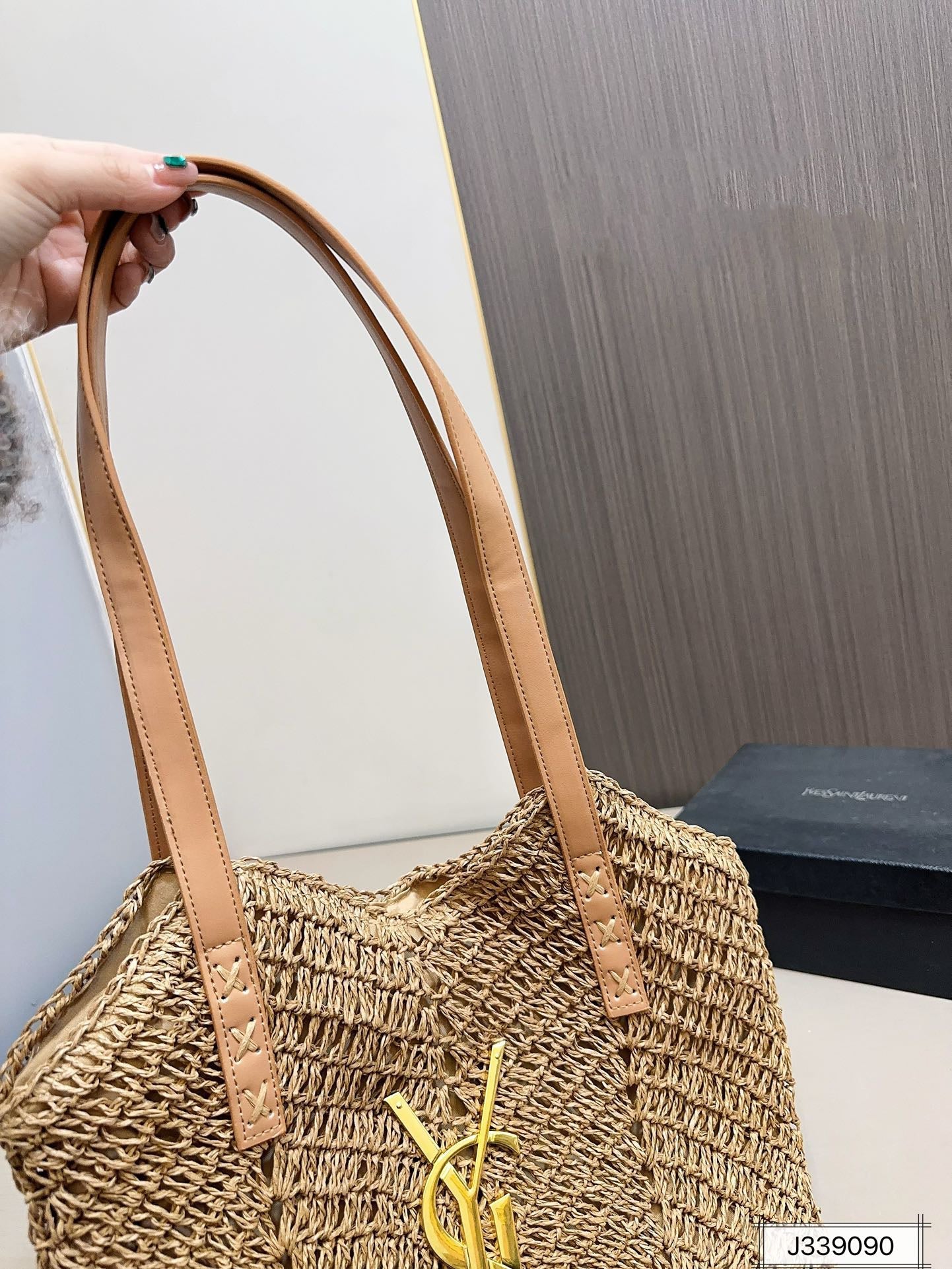 Yves Saint Laurent (YSL)Louis Vuitton (LV) SAINT LAURENT Vacation Casual Raffia Woven Tote Bag 35x32cm - Image 10