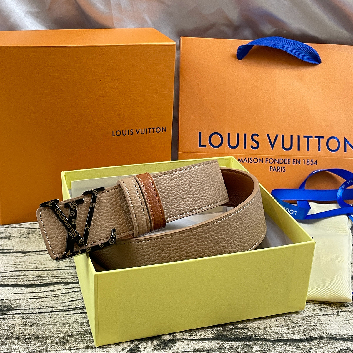4-color fashion belt - Image 12