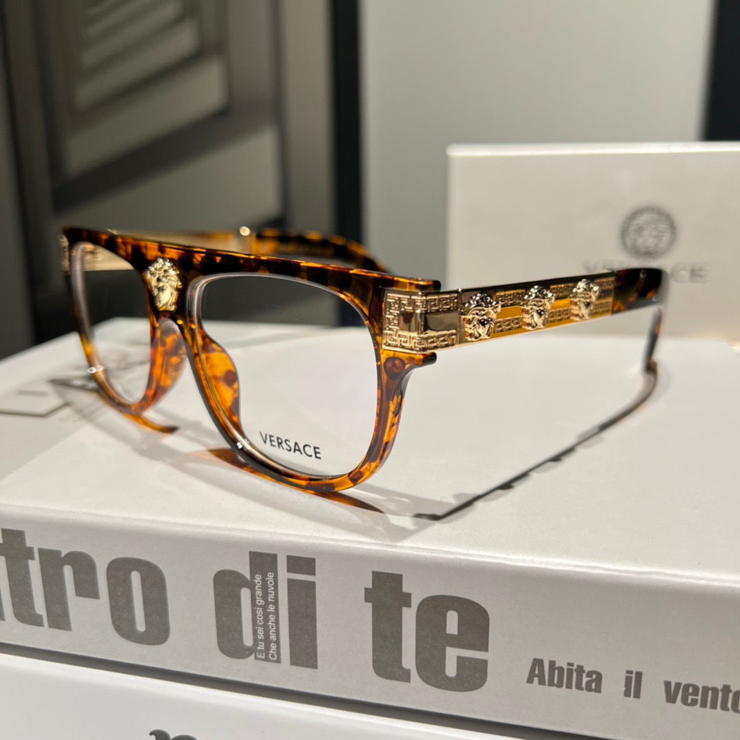 Unisex Medusa Square Glasses - Image 4