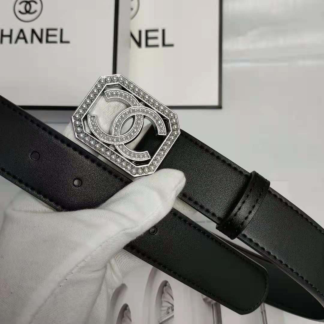 2 Colors Fashion pearl square buckle leather belt - Image 2