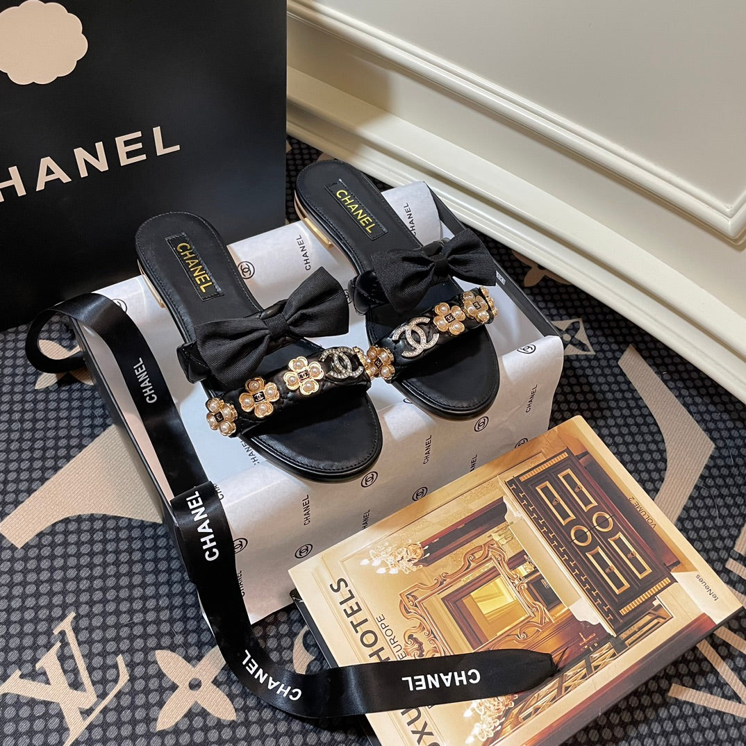 Pearl Gem Bow Flat Slippers - Image 3
