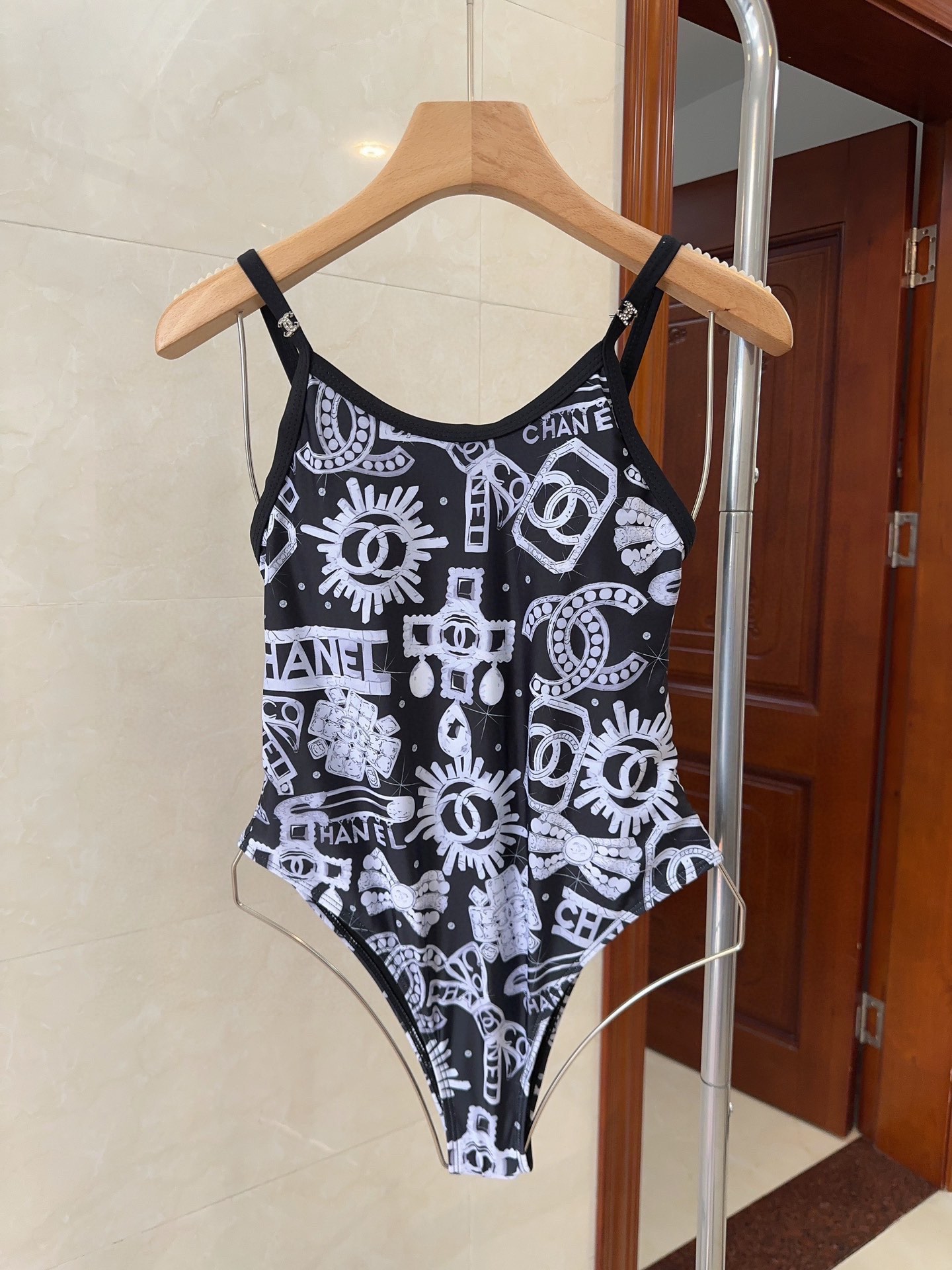 Chanel (CC) luxury designer umbrella 0001