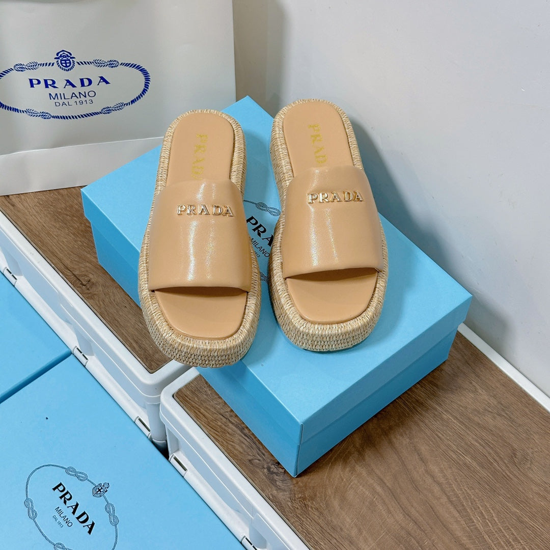Woven Bottom Platform Sandals - Image 7