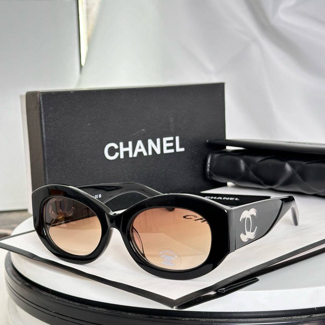 CC* Eyewear SIZE: 52-20-145 - Image 3