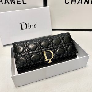 Di new arrival wallet size: 19x10 cm