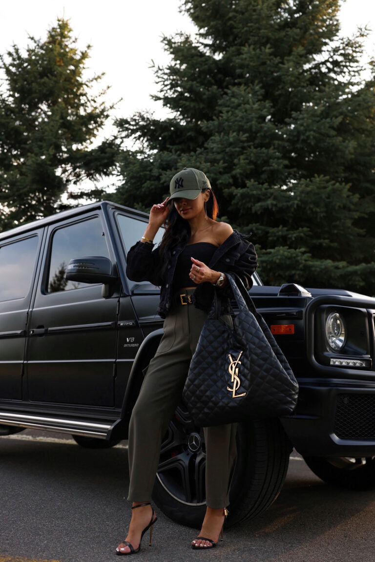 Saint Laurent ICARE MAXI SHOPPING BAG IN QUILTED LAMBSKIN - Image 3