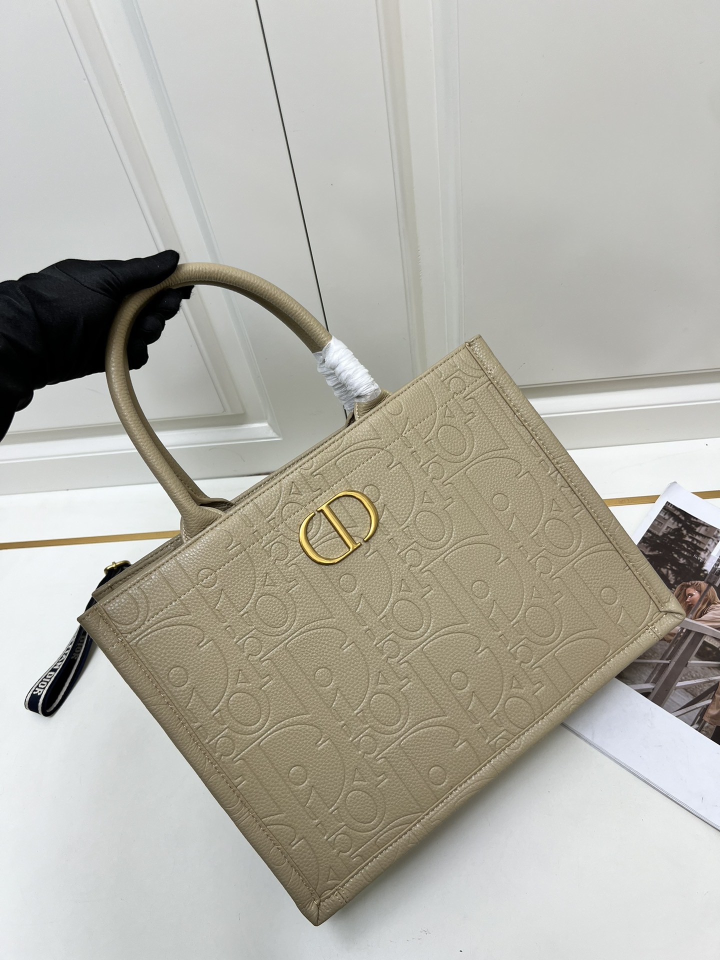 D new arrival book tote bag size: 36.5*28*17.5cm top quality - Image 19