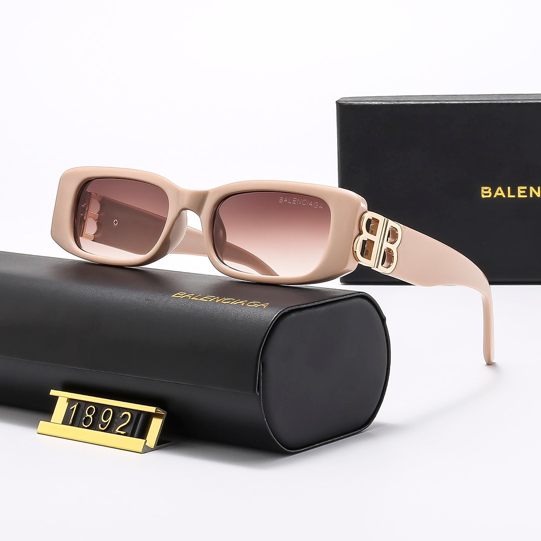 Cat Eye Fashion Sunglasses 1892 - Image 2