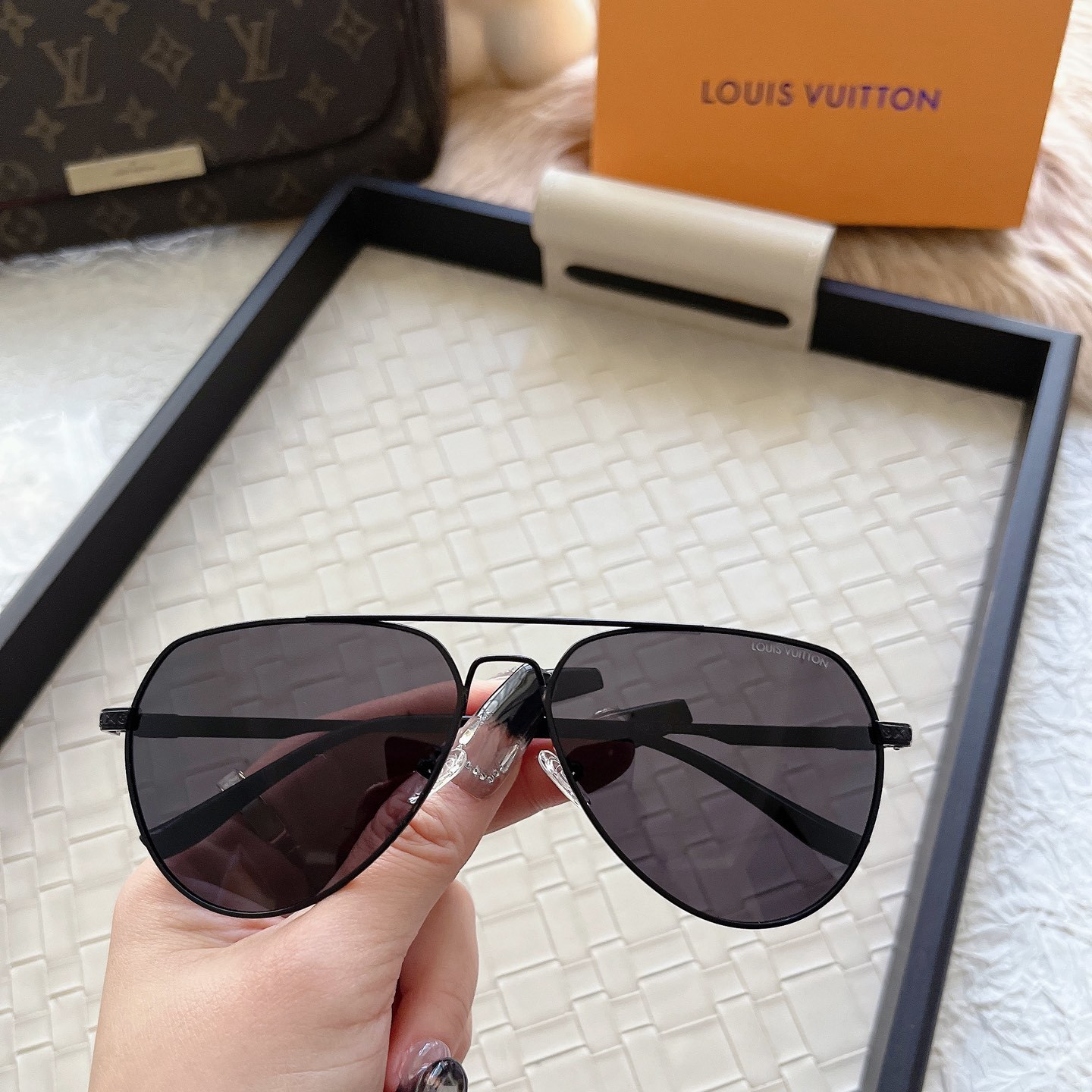 Fashion hot 3 color sunglasses 6031 - Image 8