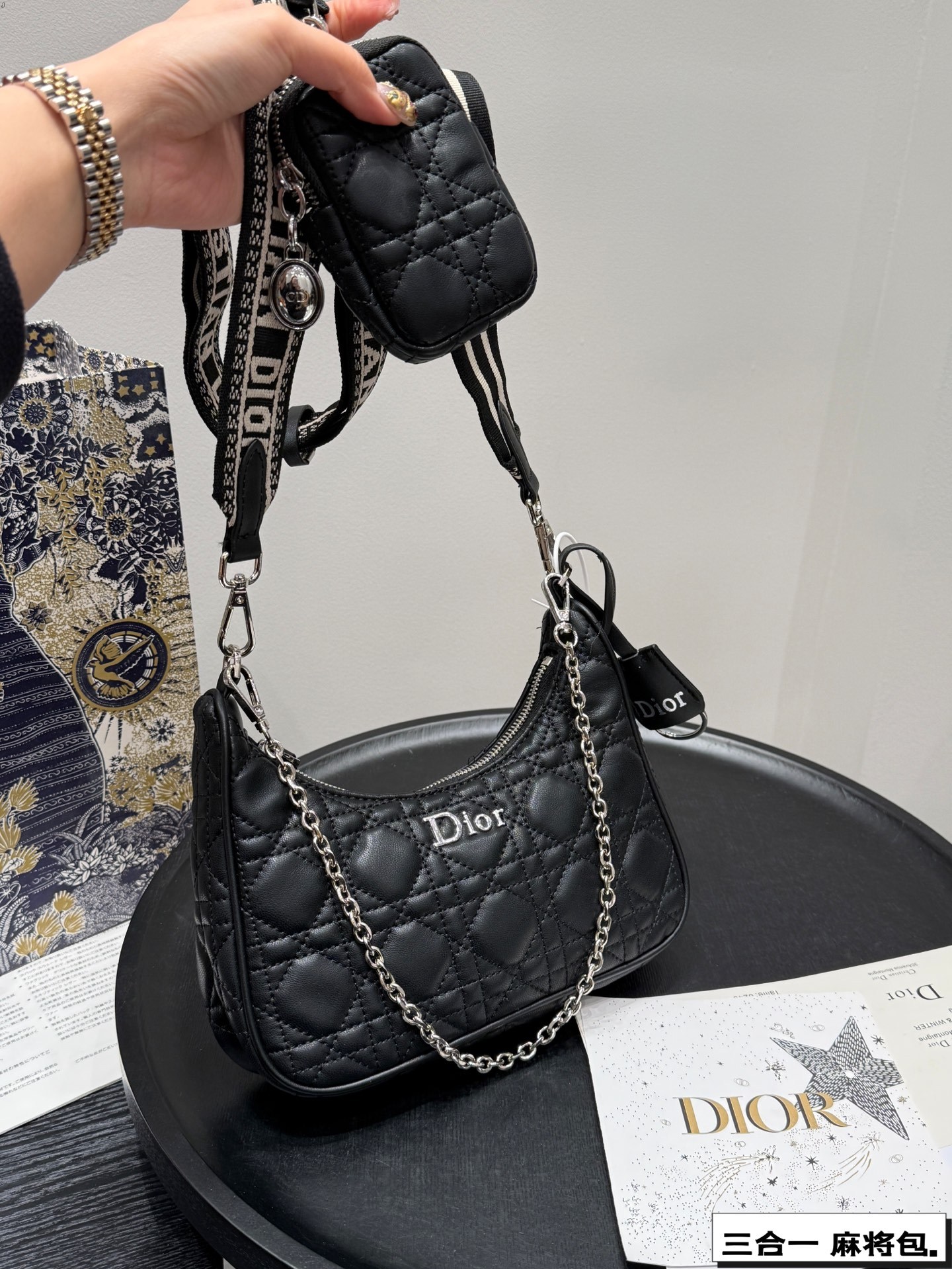D new arrival chain hobo bag size: 23*17 cm - Image 6