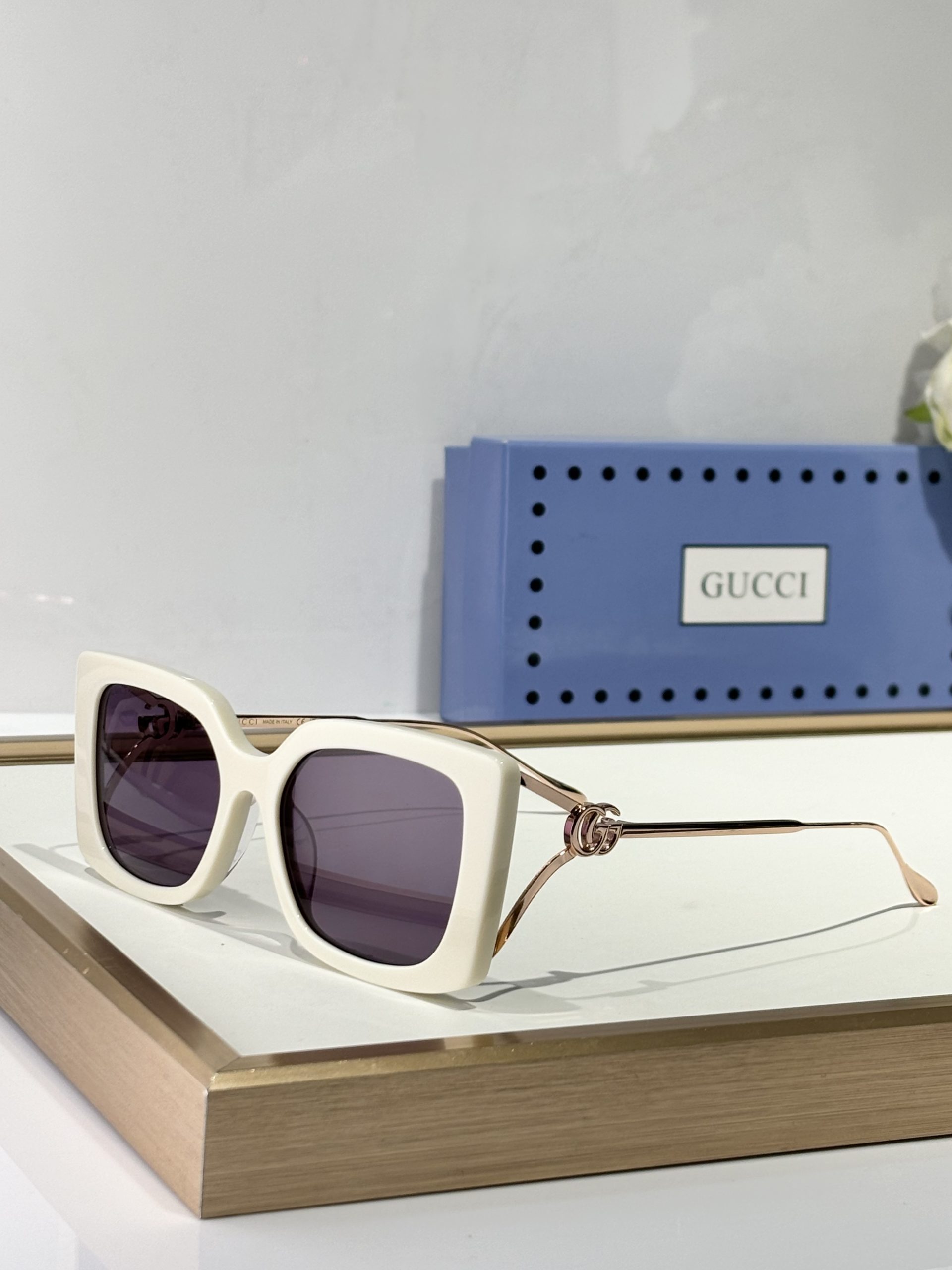 GG Luxury Umbrella - Gucci Style Designer Umbrella - Image 6