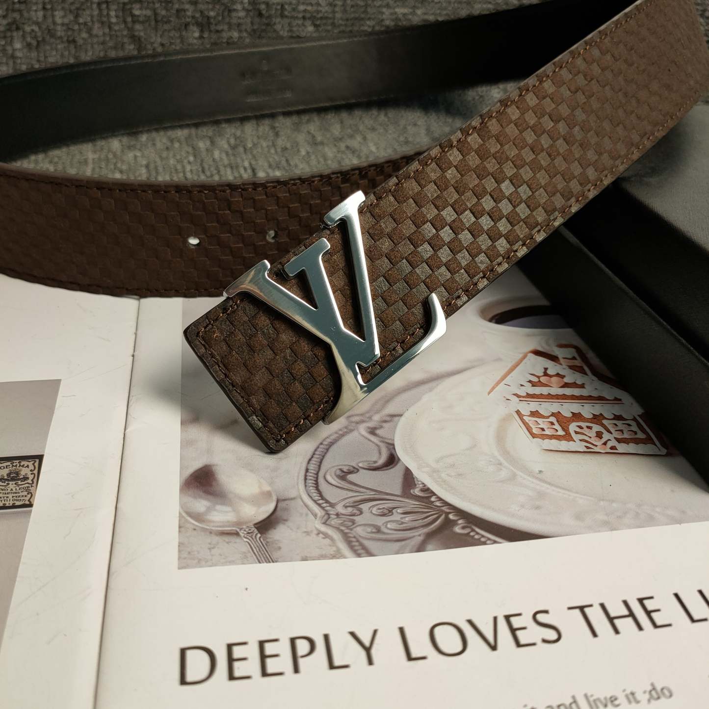 Heritage Reversible Fashion Belt - Image 4