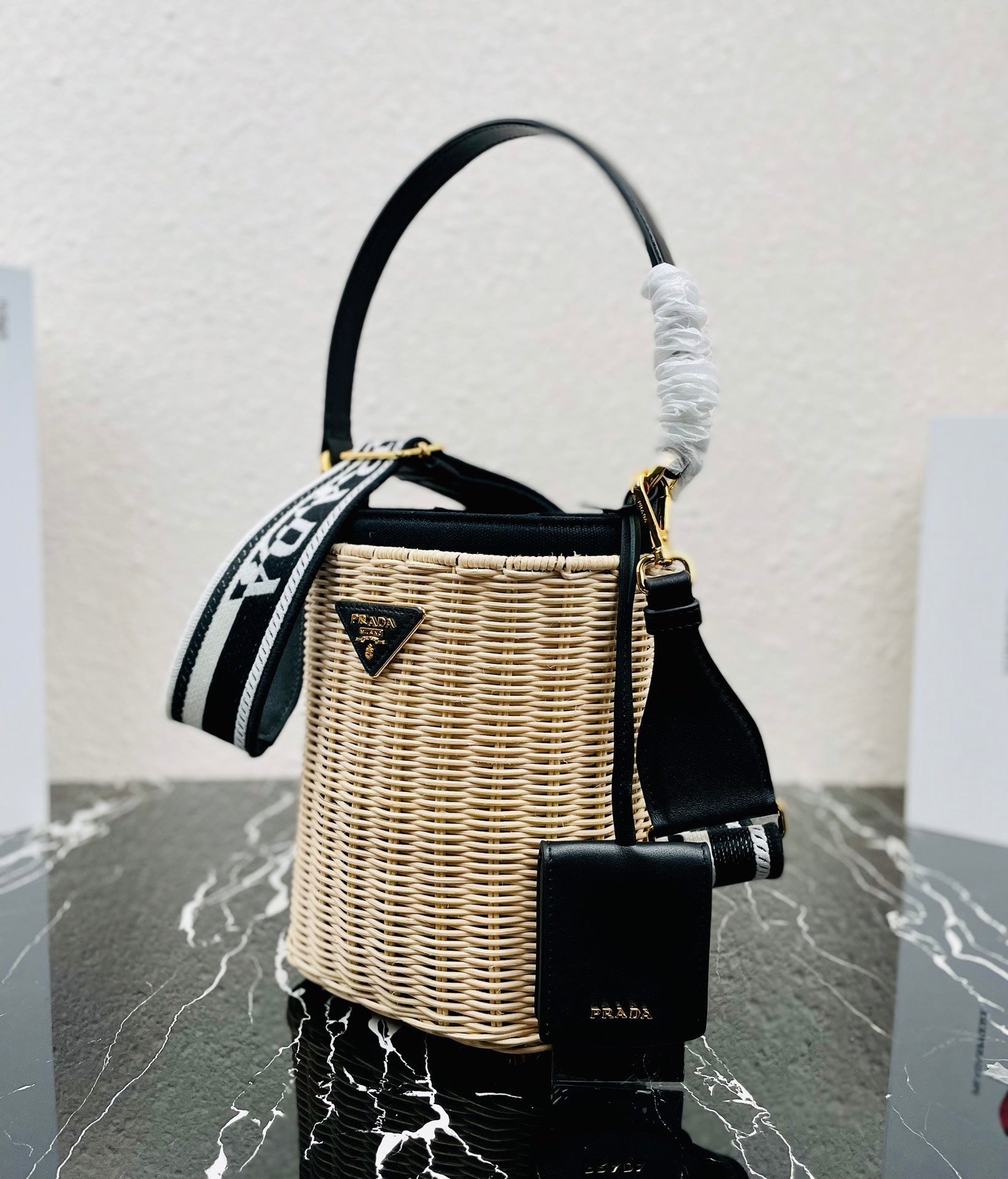 Prada Wicker And Canvas Bucket Bag TanBlack size 18x19x11 cm - Image 2