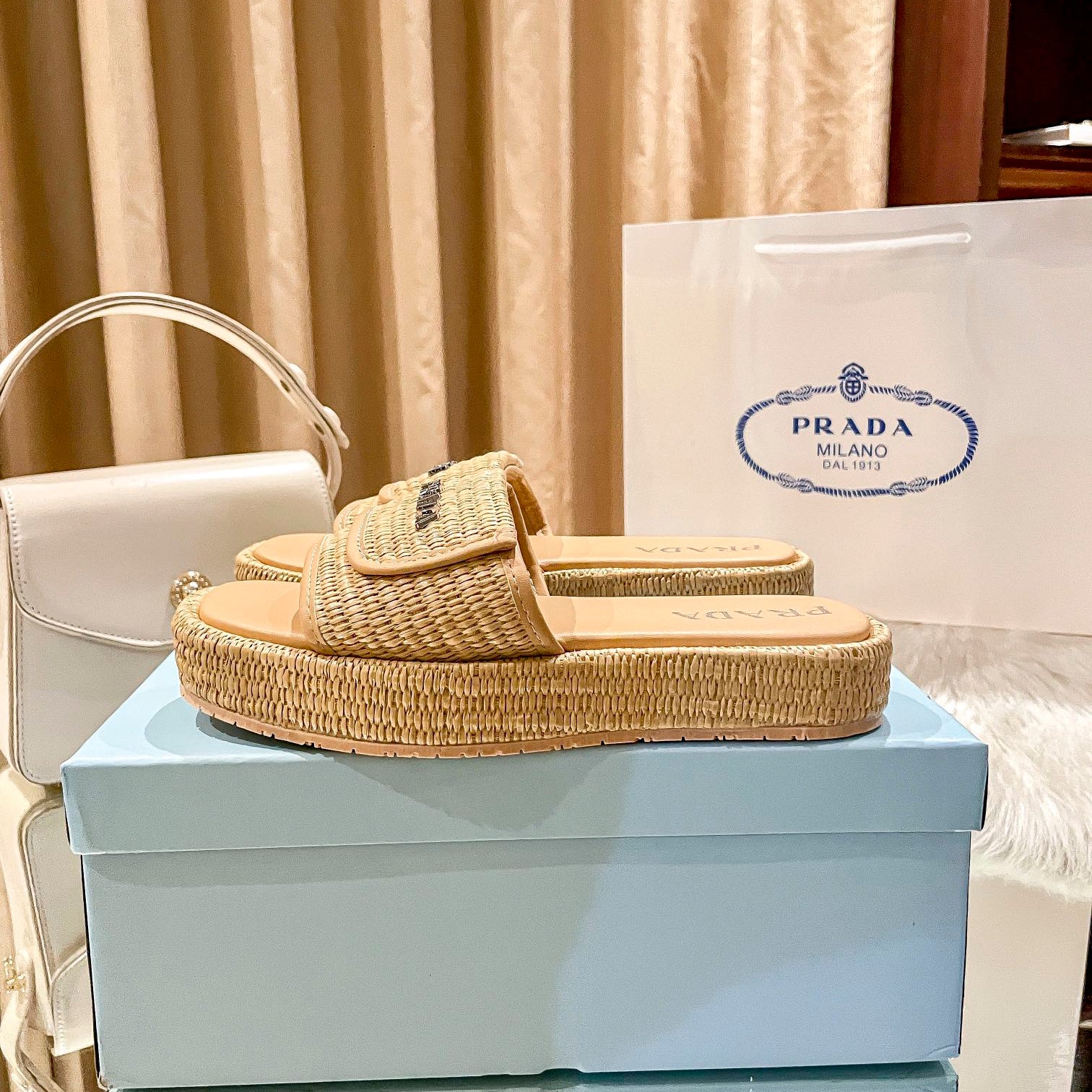 Woven Thick-Soled Slippers - Image 2