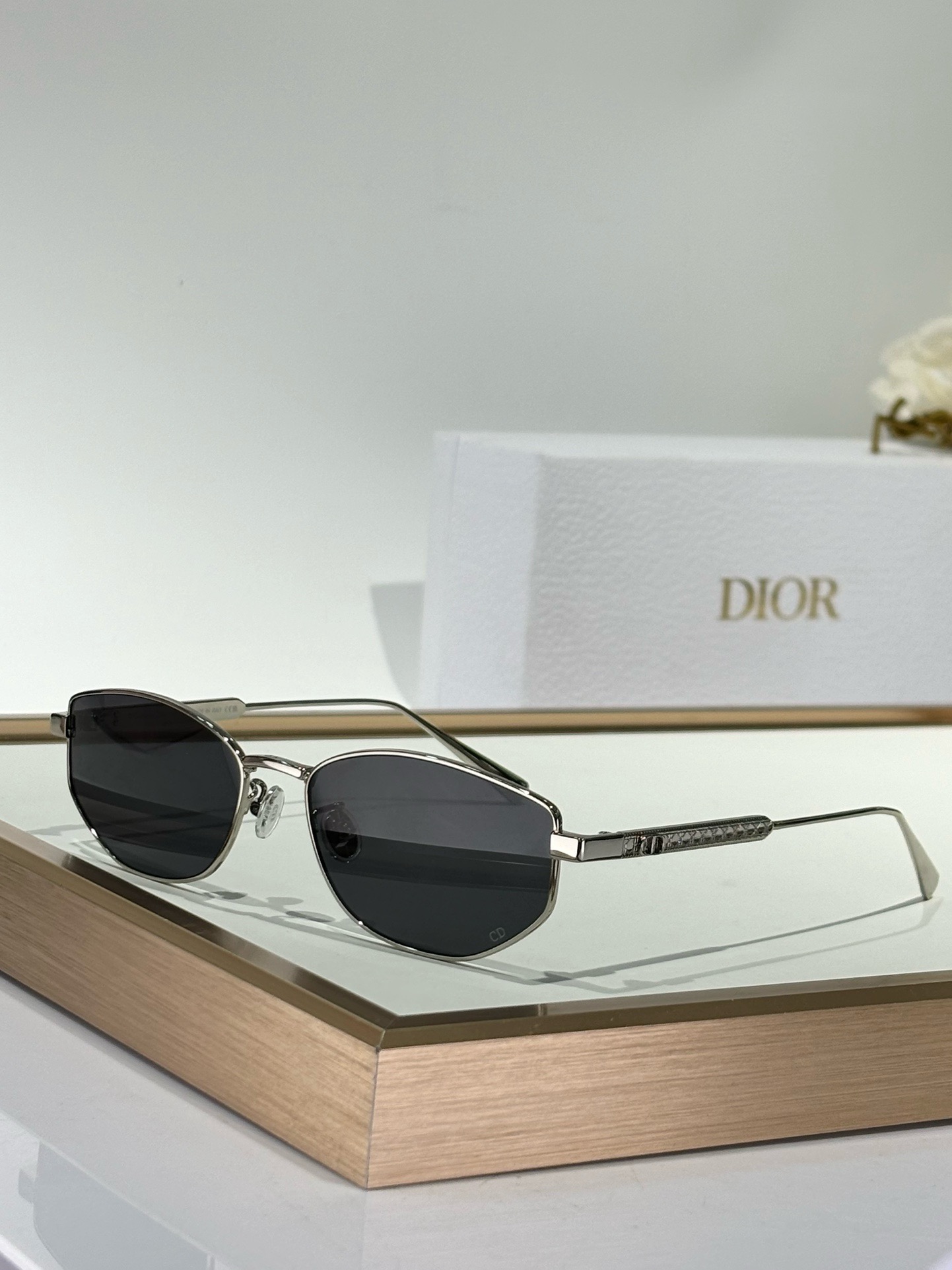 DI*R Eyewear SIZE: 57-14-140 - Image 5