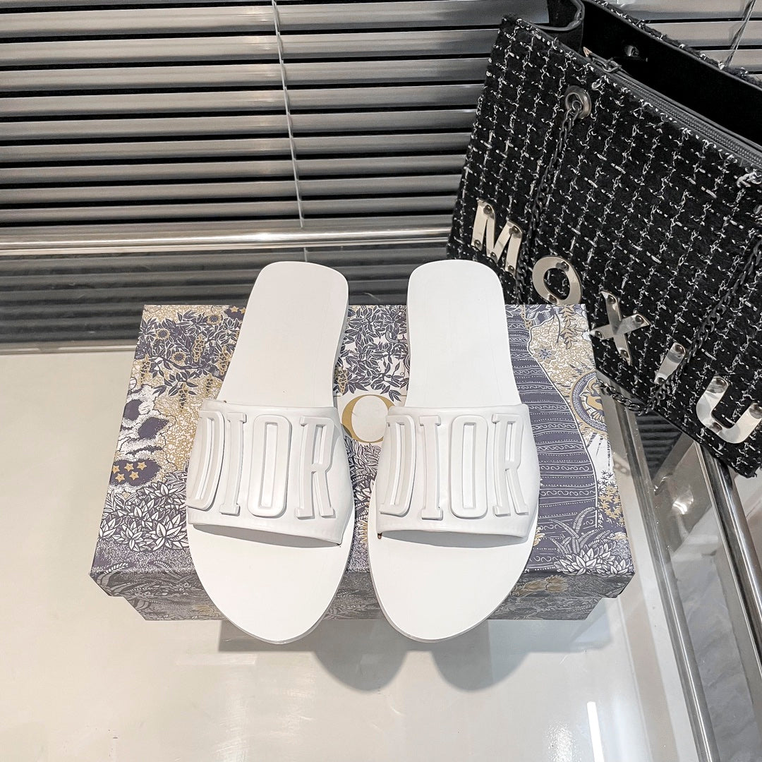 Metal Letters Solid Color Flat Slippers - Image 7