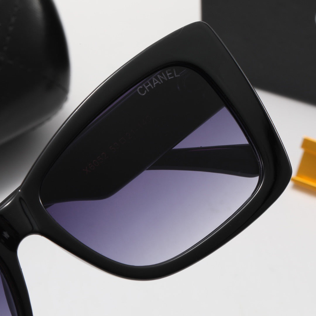 Cat's Eye 2389 Sunglasses - Image 6