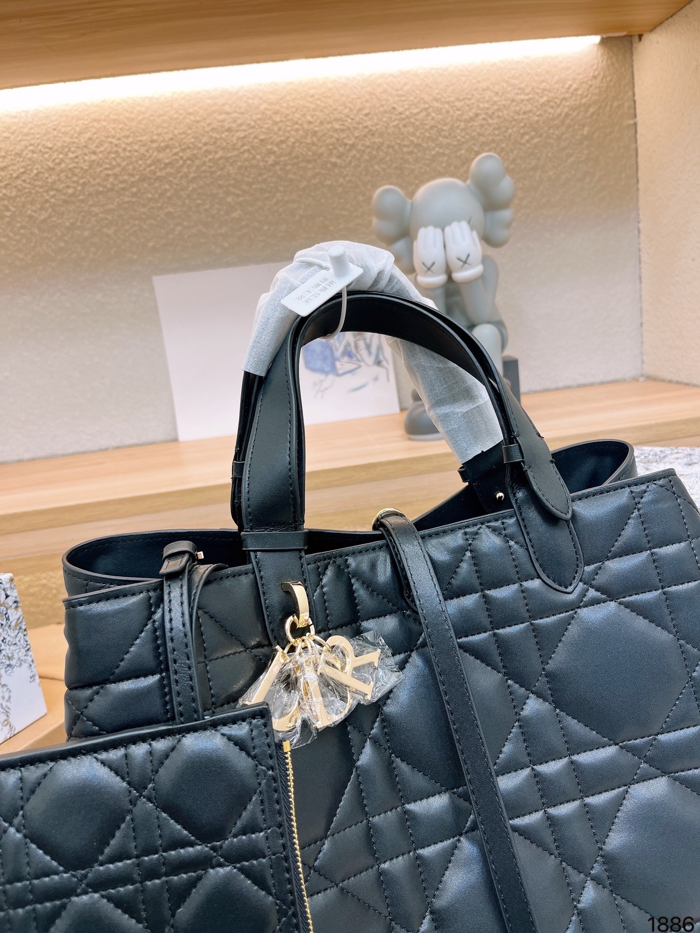 D D TOUJOURS new arrival tote bag size: 34 * 27 cm - Image 9