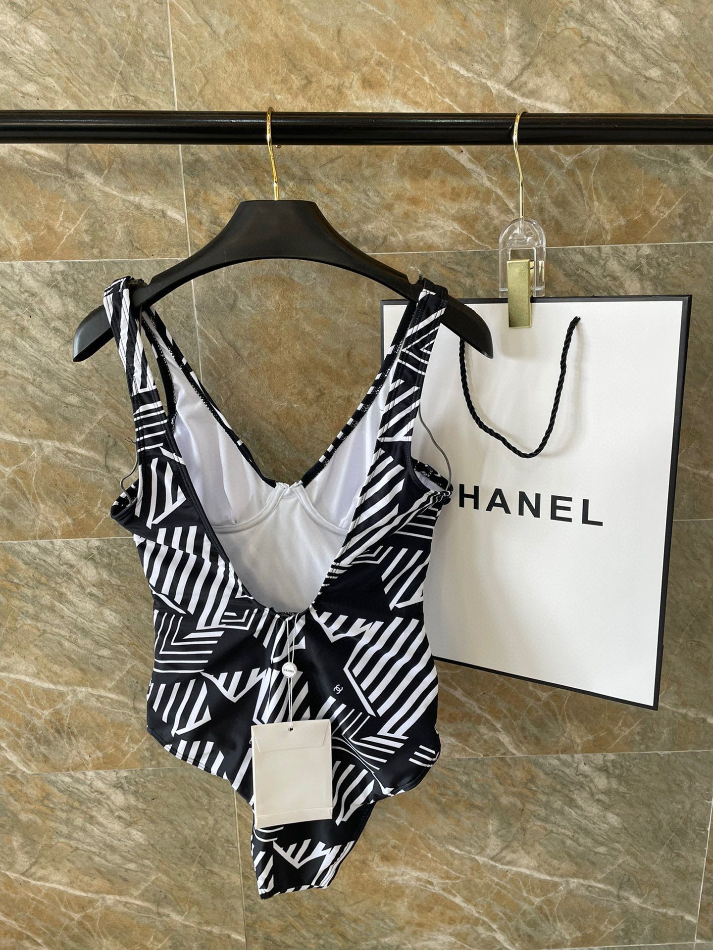 Chanel (CC) luxury designer umbrella 0004 - Image 5