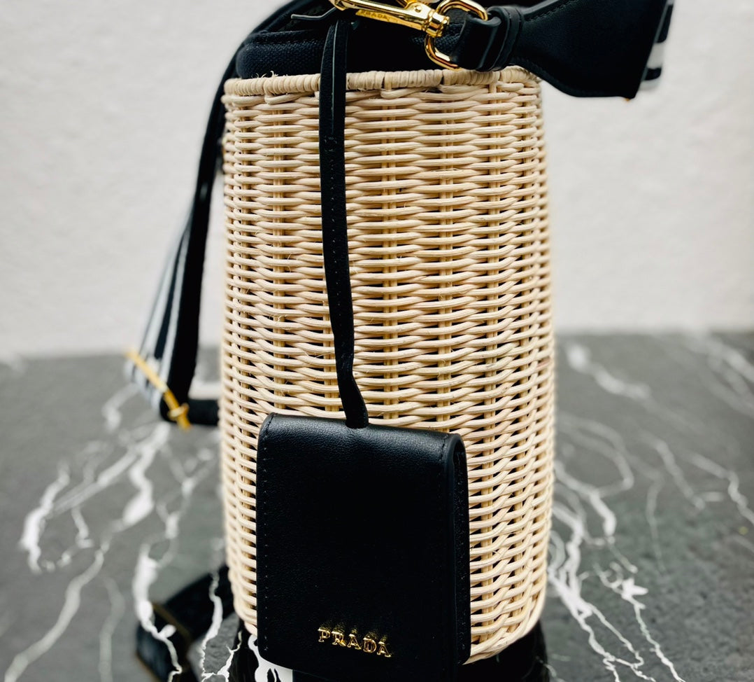 Prada Wicker And Canvas Bucket Bag TanBlack size 18x19x11 cm - Image 6