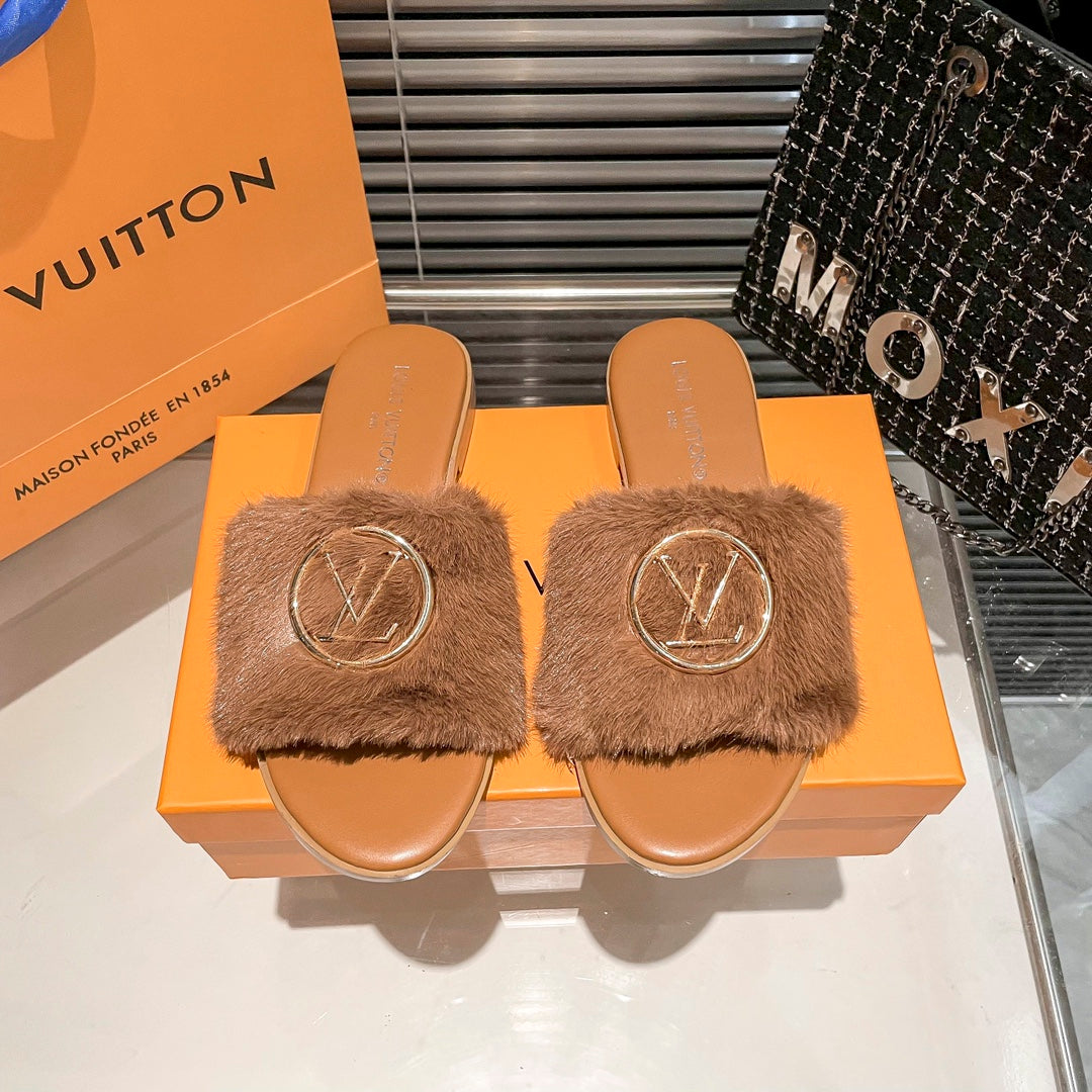Fur Lock It Sandals - Image 7