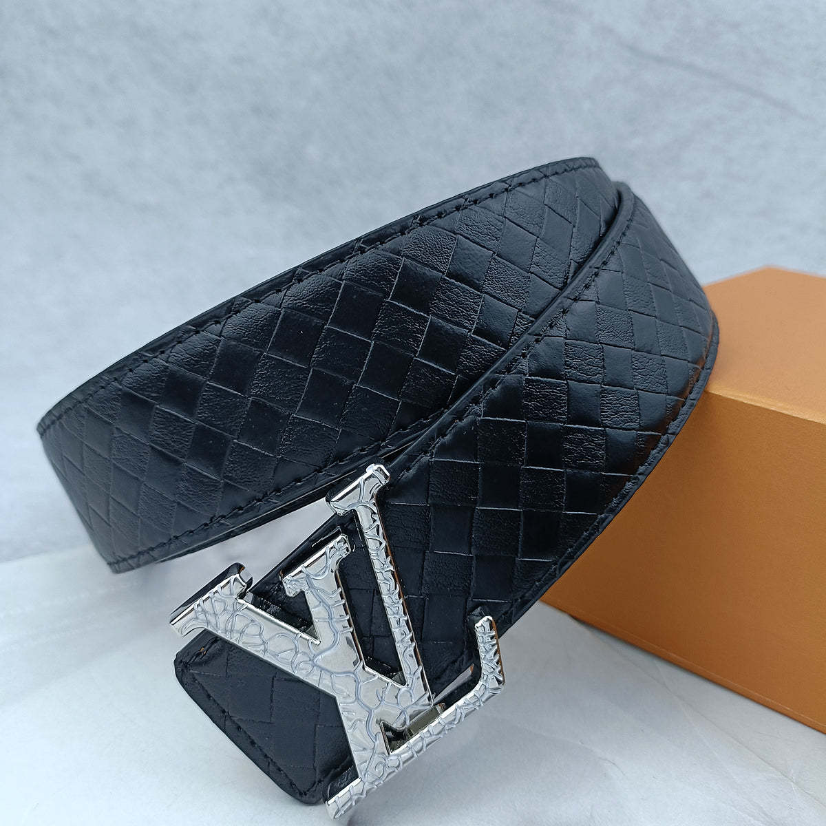 4-color fashion belt - Image 10