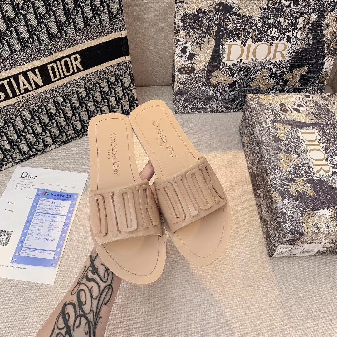 Metal Letters Solid Color Flat Slippers - Image 8
