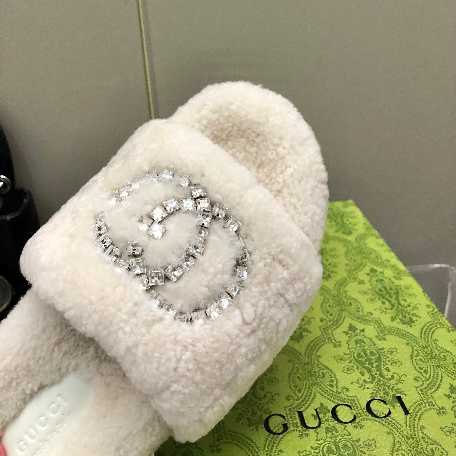 New Rhinestone Wool Slippers - Image 5